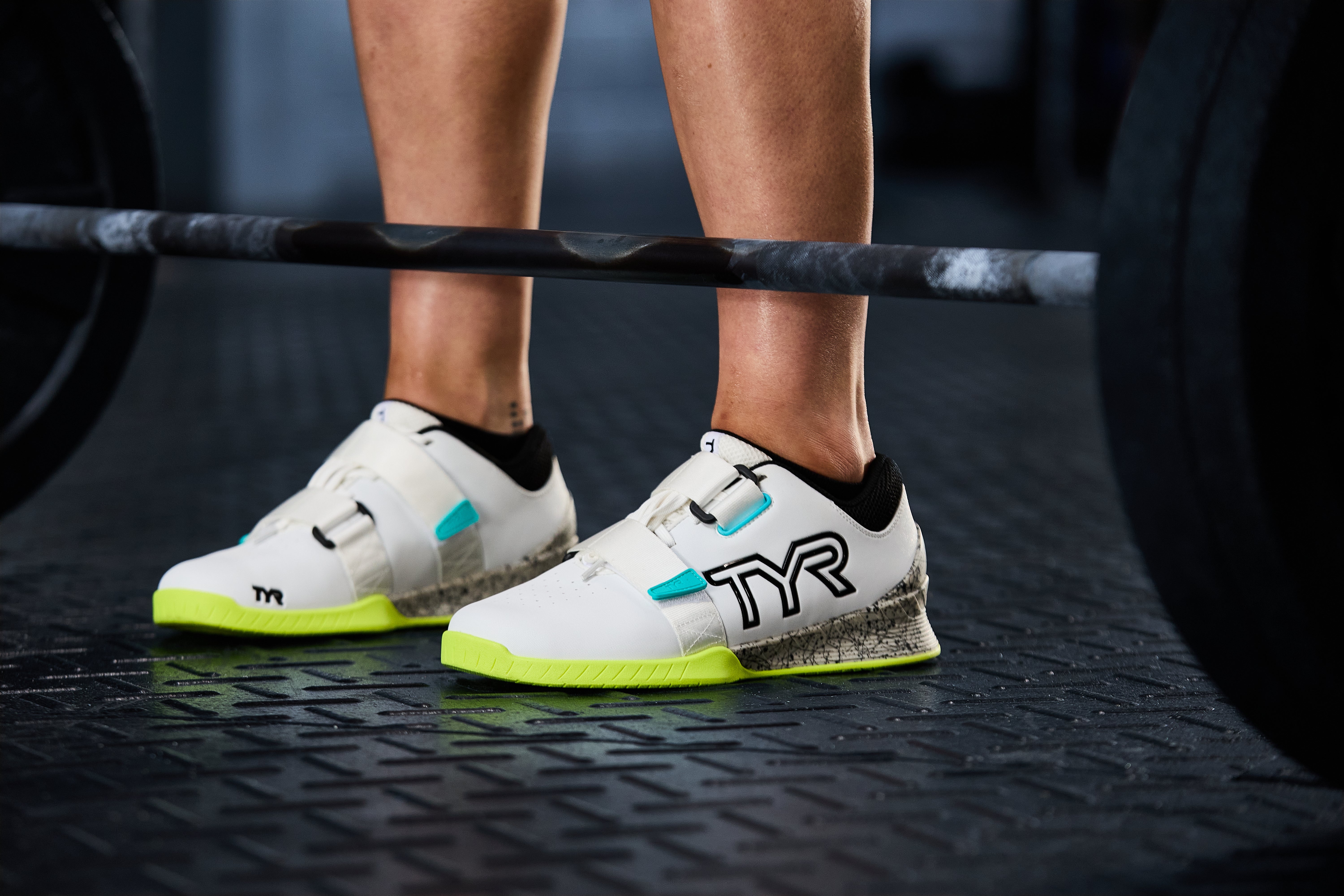 TYR L-1 Lifter Turquoise/Multi – MAXbarbell LLC
