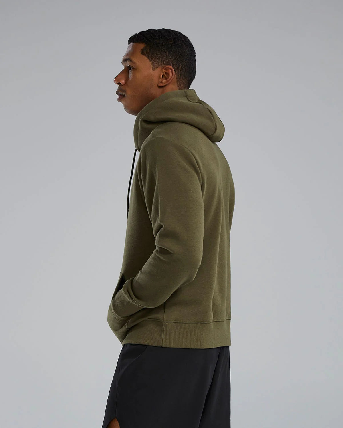 TYR UltraSoft Men's Big Logo Tech Hoodie - Olive Night