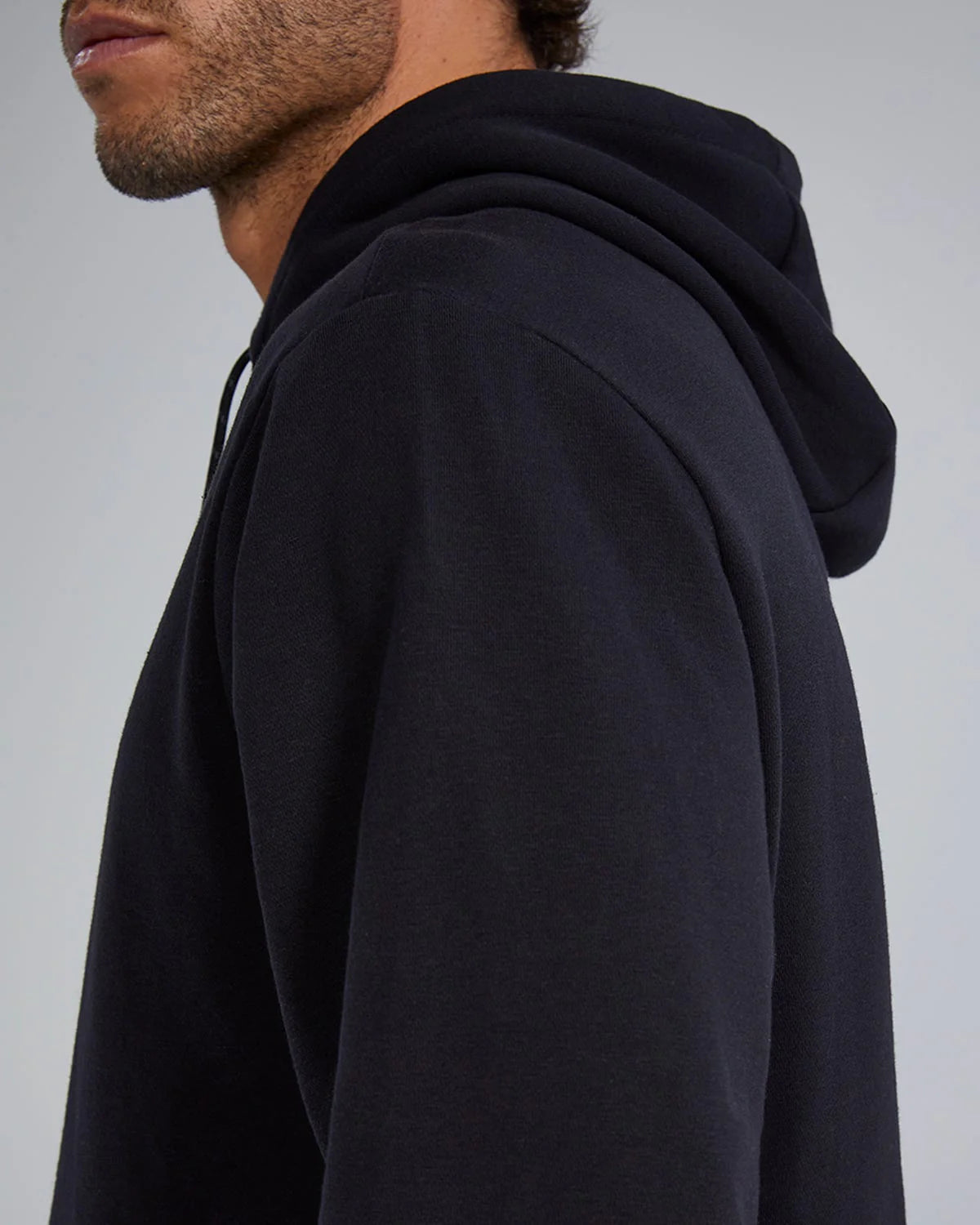 TYR UltraSoft Men's Midweight Fleece Hoodie - Black