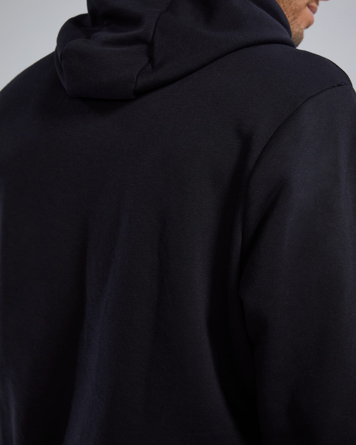 TYR UltraSoft Men's Midweight Fleece Hoodie - Black