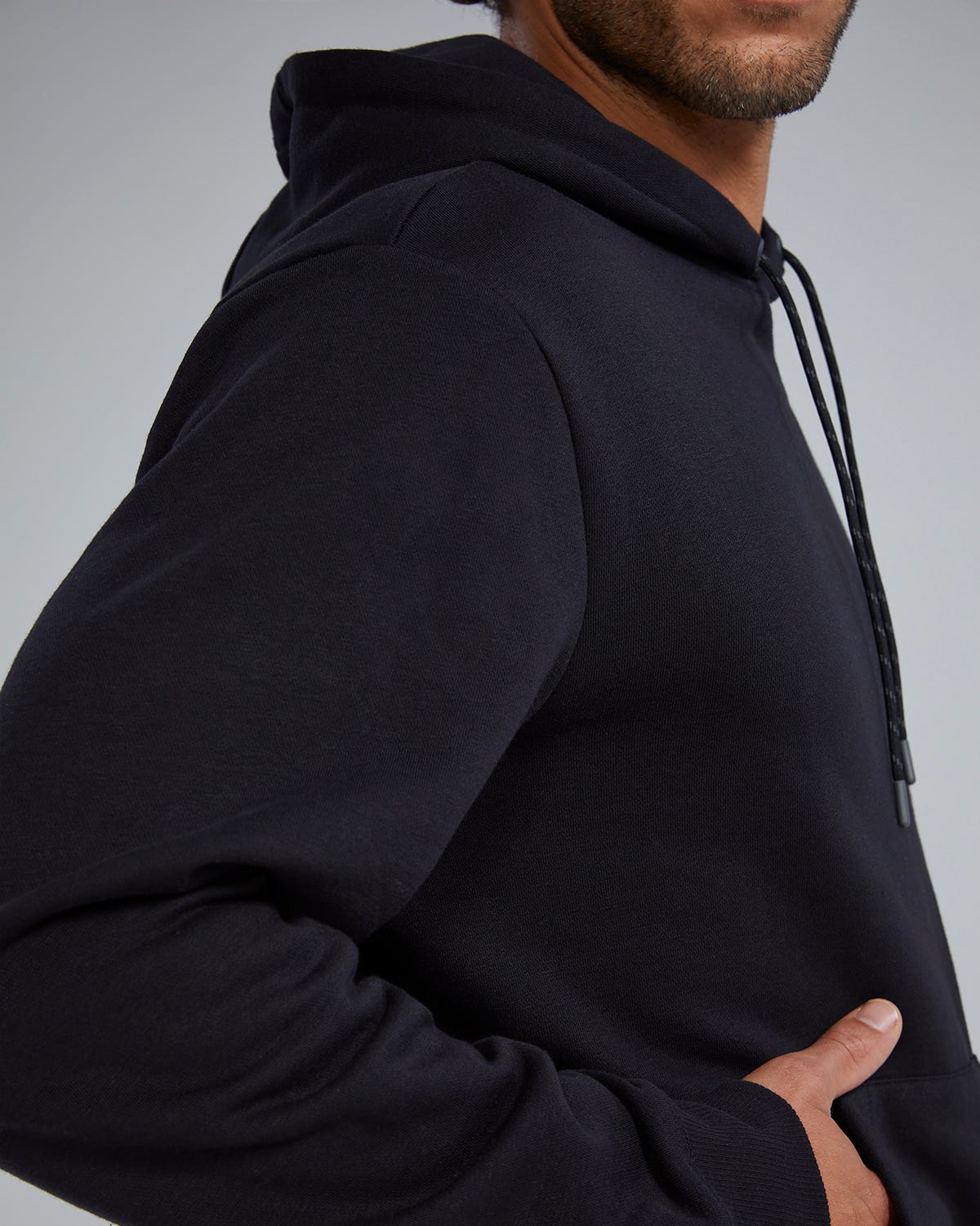 TYR UltraSoft Men's Midweight Fleece Hoodie - Black