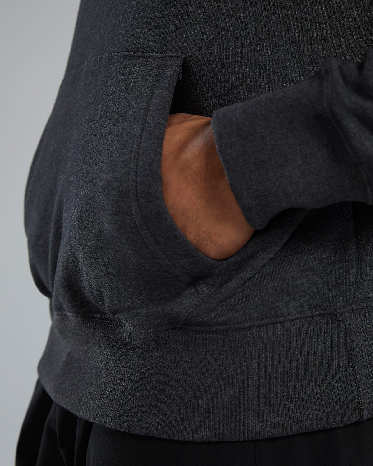 TYR UltraSoft Men's Midweight Fleece Hoodie - Charcoal Heather